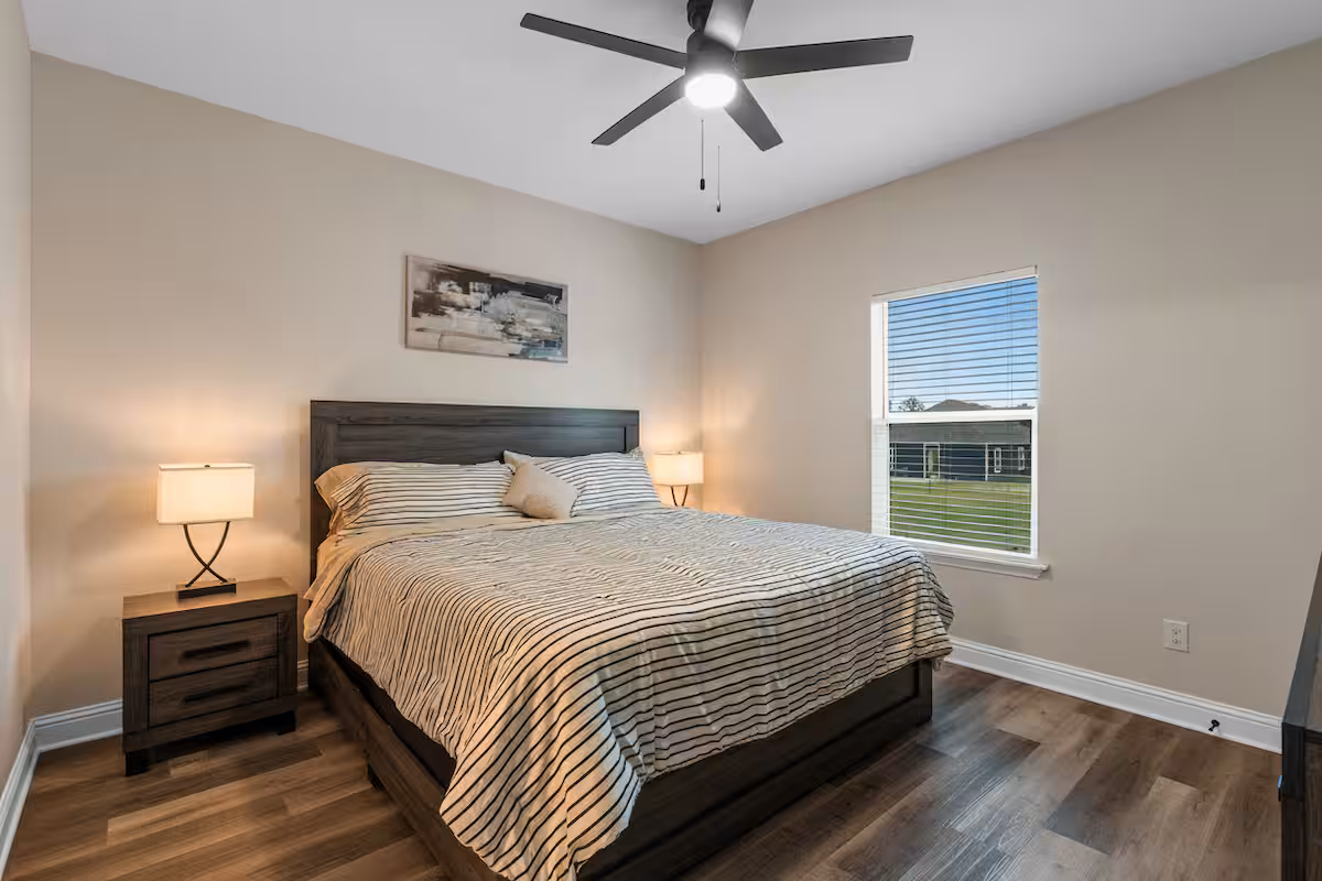 4BR Ruston Escape photo 5